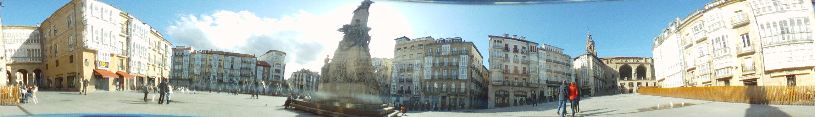 Plaza de la Virgen Blanca de Vitoria Gasteiz a 360 grados