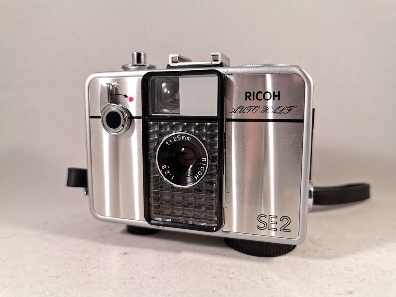 Ricoh Auto Half SE2